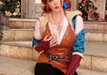 Alina Becker的乌鸦作品，沉默是金，观众被拉到哪里去了？！